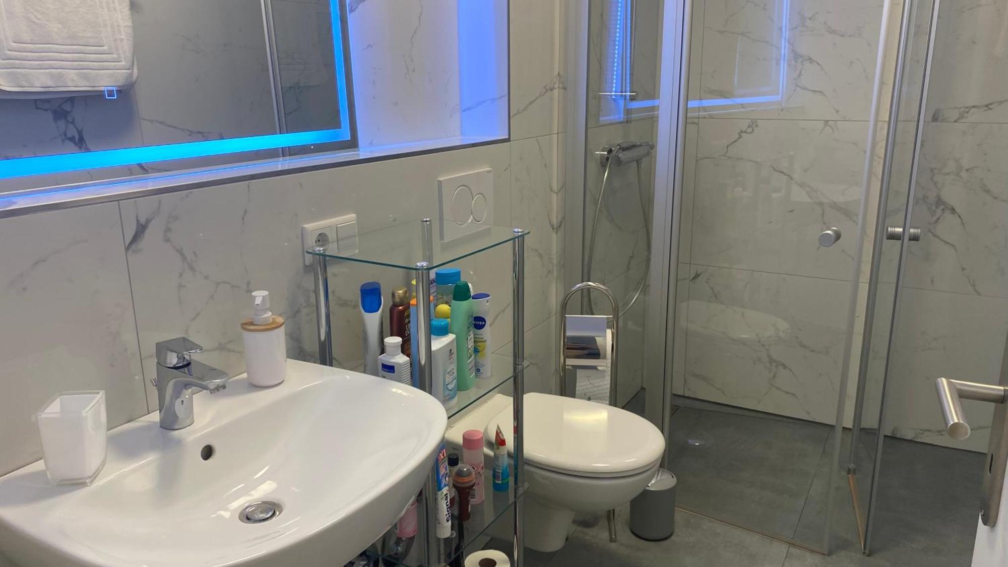 Schoenes Erwachen Im Frankfurter Penthouse Frankfurt am Main Luaran gambar